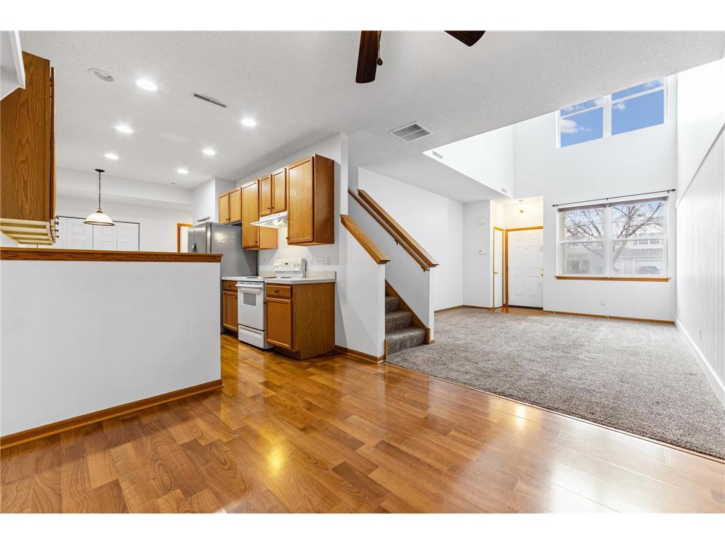 1592 Liberty Street Shakopee MN 55379 7051290 image6