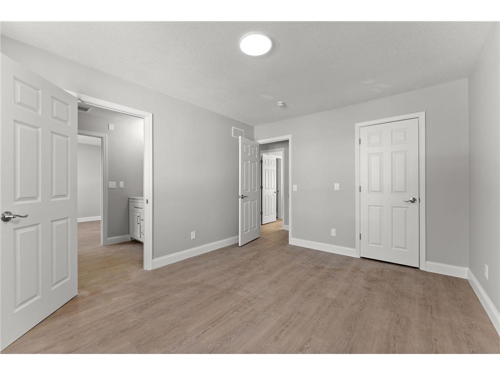 1592 Sherwood Court Eagan MN 55122 6814062 image30