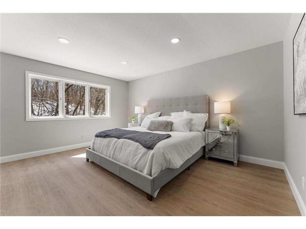 1592 Sherwood Court Eagan MN 55122 6814062 image31