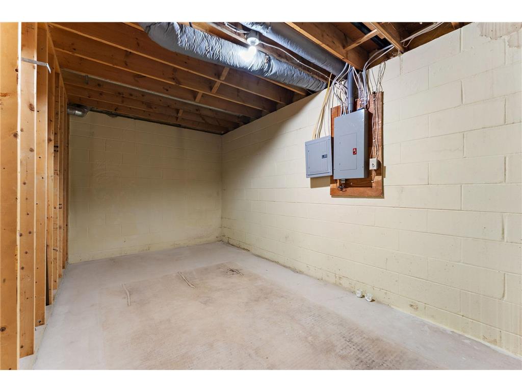 1592 Sherwood Court Eagan MN 55122 6814062 image44