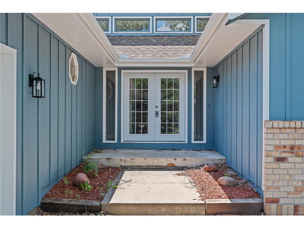 1592 Sherwood Court Eagan MN 55122 6814062 image6