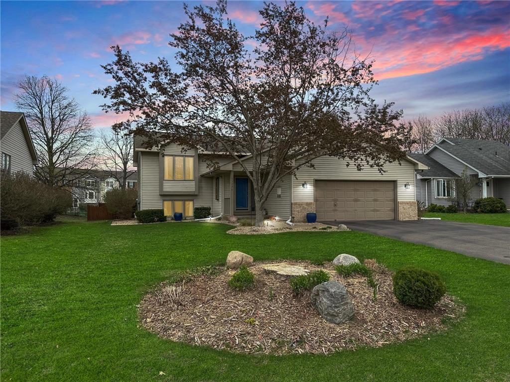 15926 Gallant Court Apple Valley MN 55124 6711963 image1