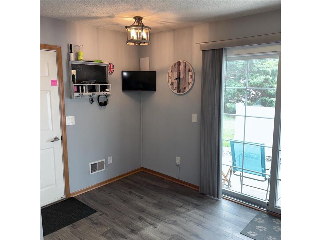 15929 Flotilla Trail #266 Apple Valley MN 55124 7083620 image7