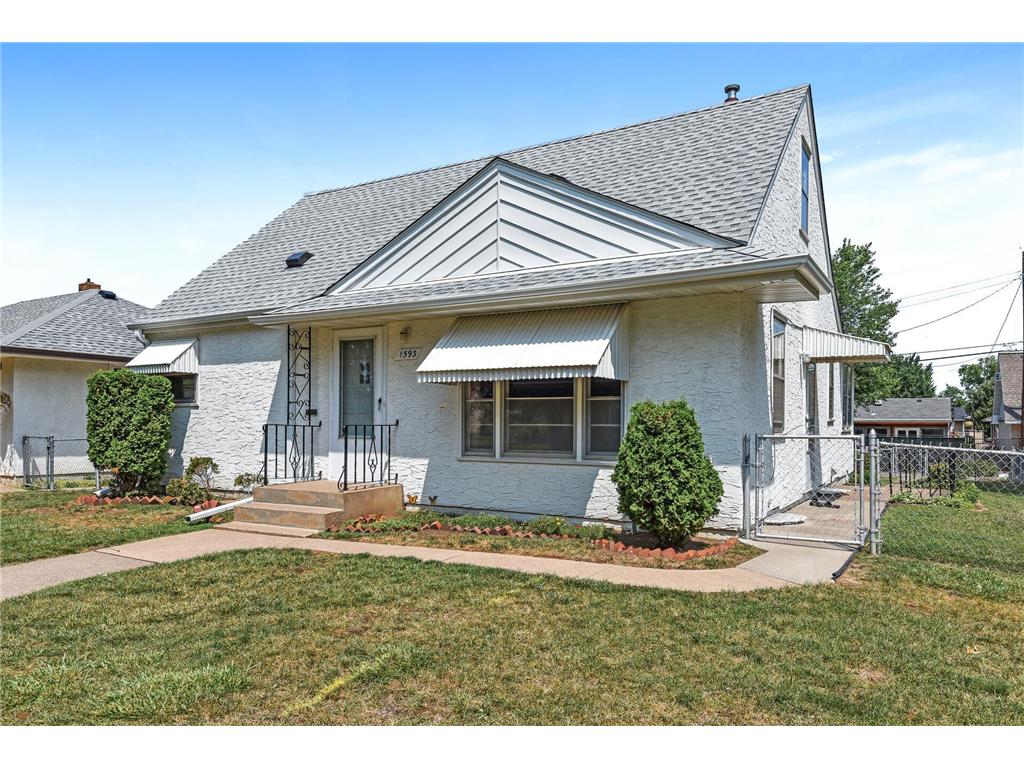 1593 Iowa Avenue E Saint Paul MN 55106 6399926 image1