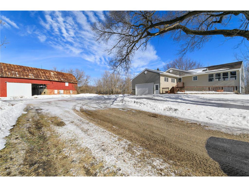 15934 340th Street Montgomery MN 56069 6334539 image1