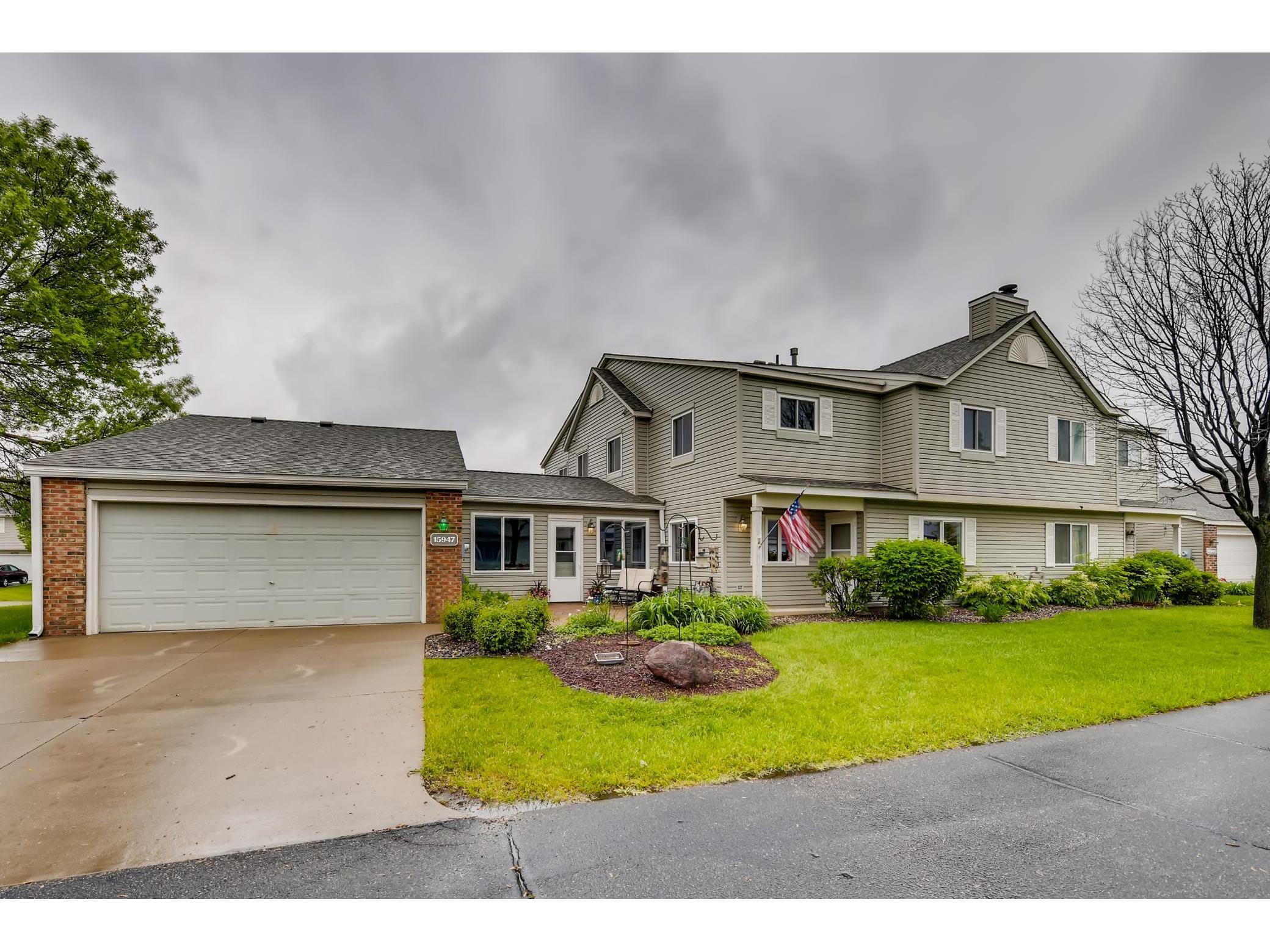 15947 Granada Avenue, Apple Valley, MN 55124 MLS 5764692 Edina Realty