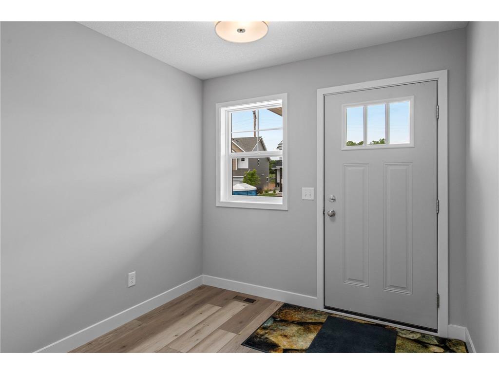 1595 76th Street W Inver Grove Heights MN 55077 6697714 image2