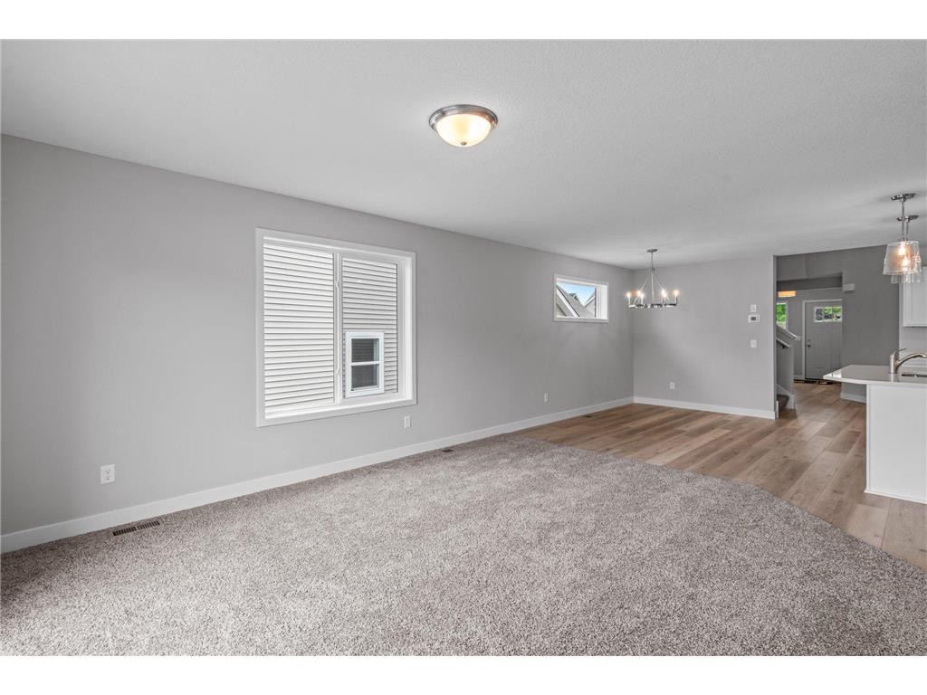 1595 76th Street W Inver Grove Heights MN 55077 6697714 image24