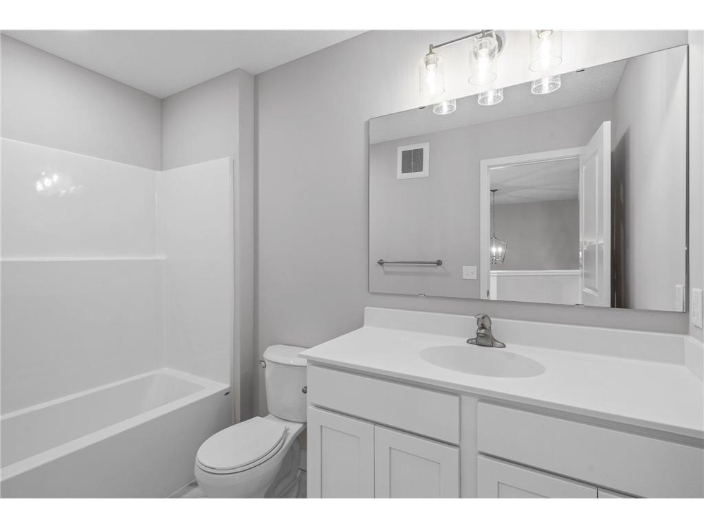 1595 76th Street W Inver Grove Heights MN 55077 6697714 image42