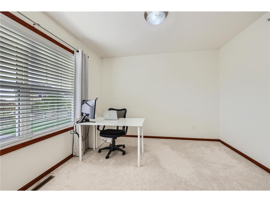 1595 Fox Hunt Way Victoria MN 55386 7005033 image19