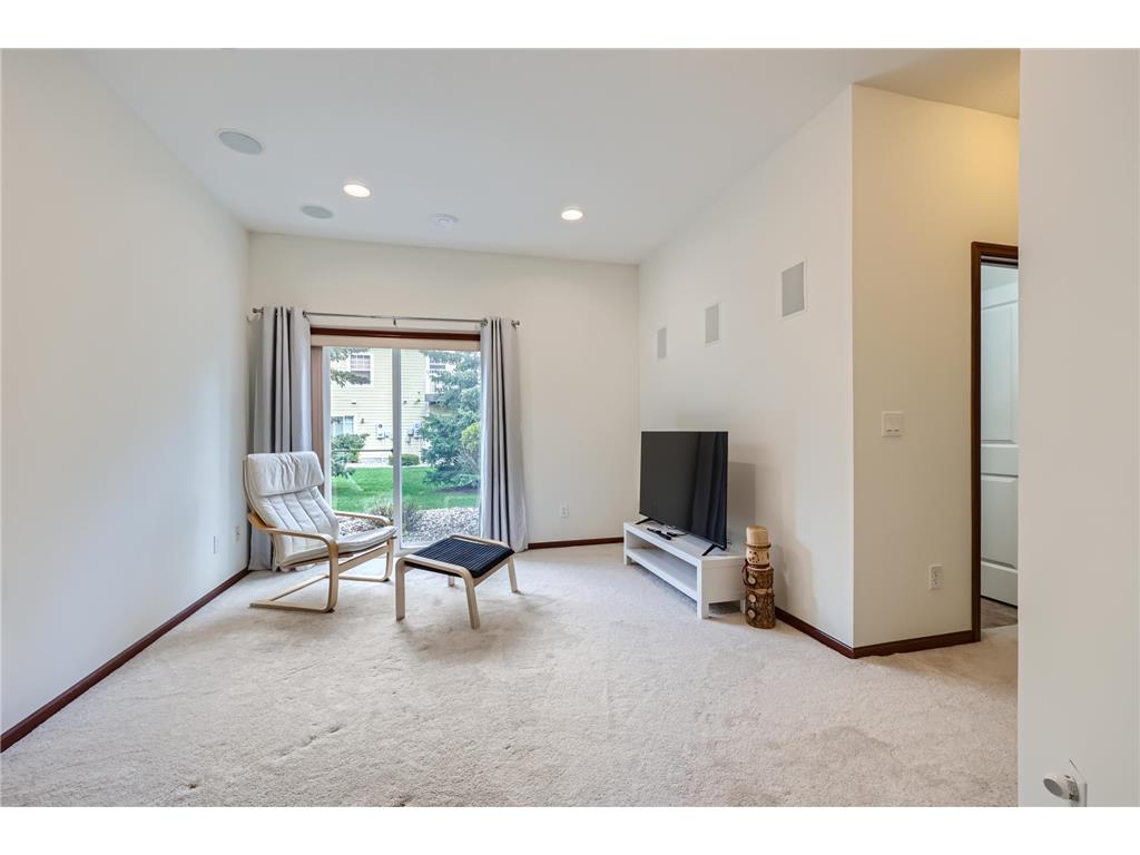 1595 Fox Hunt Way Victoria MN 55386 7005033 image21