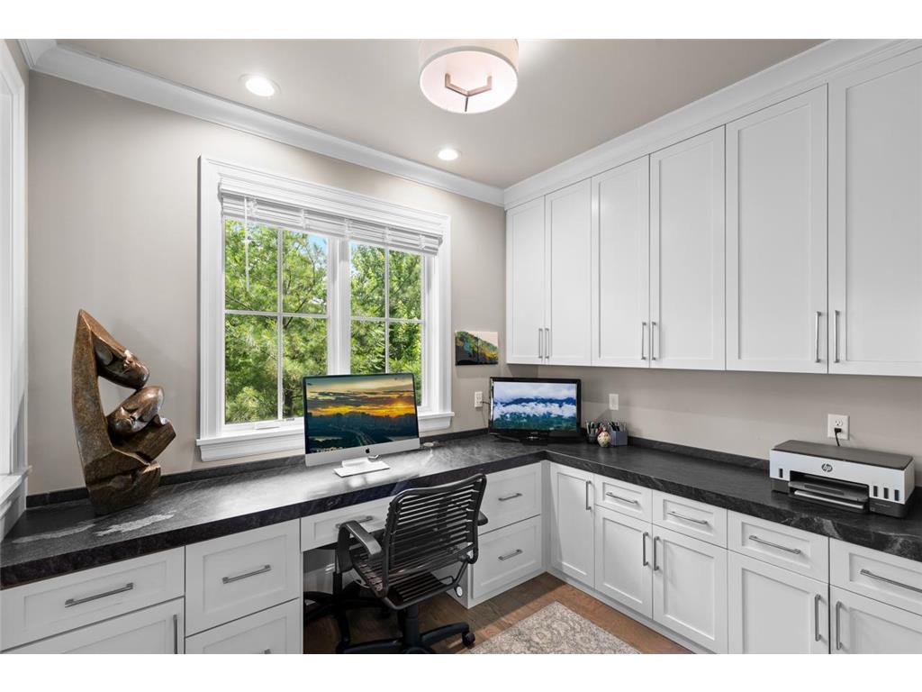 1595 Locust Hills Circle Wayzata MN 55391 6822531 image11