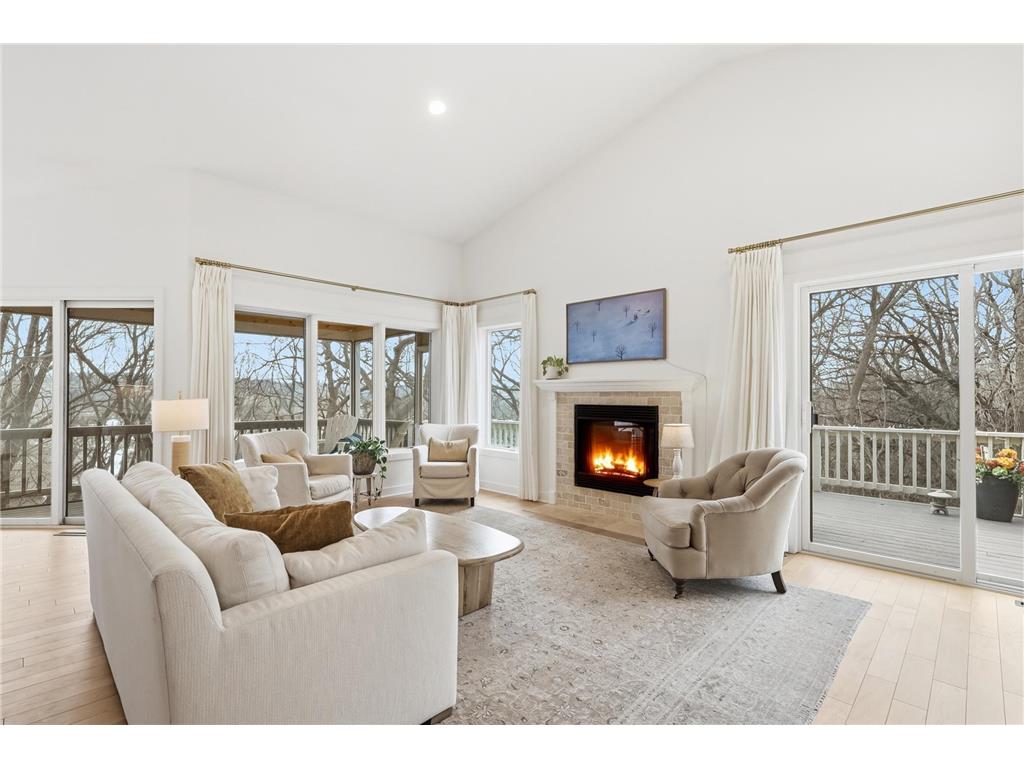 1595 Summit Shores Circle Burnsville MN 55306 - Earley 7022796 image1