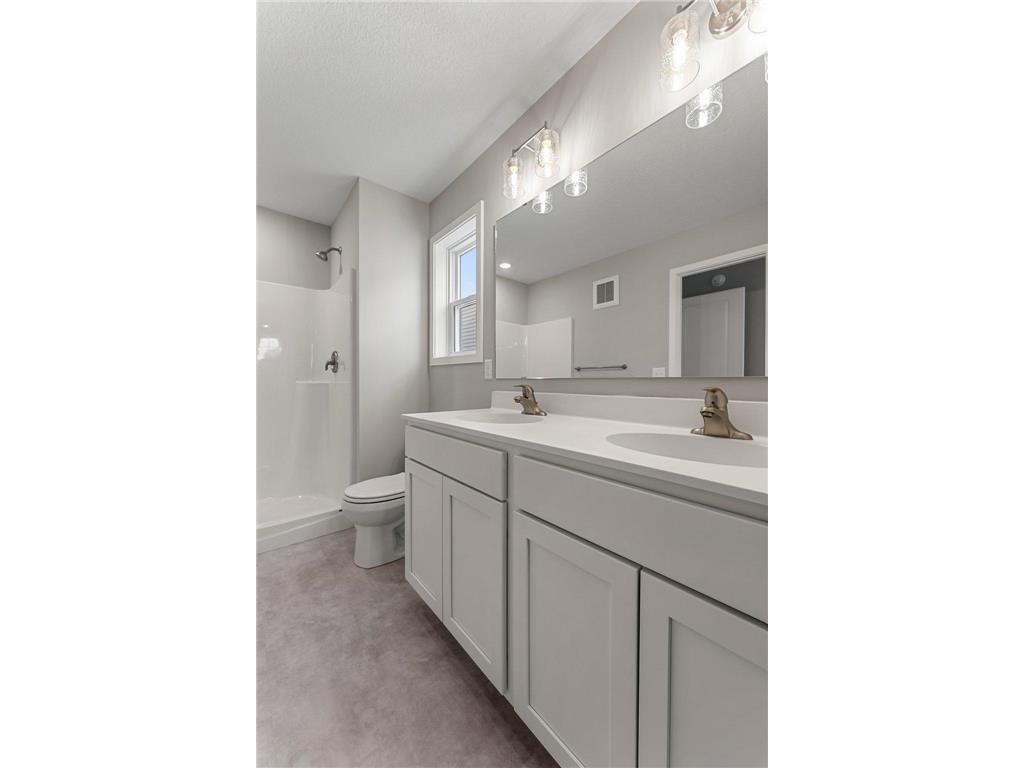 1596 76th Street W Inver Grove Heights MN 55077 6797794 image25