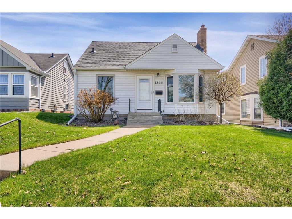 1596 Pinehurst Avenue Saint Paul MN 55116 6365048 image1