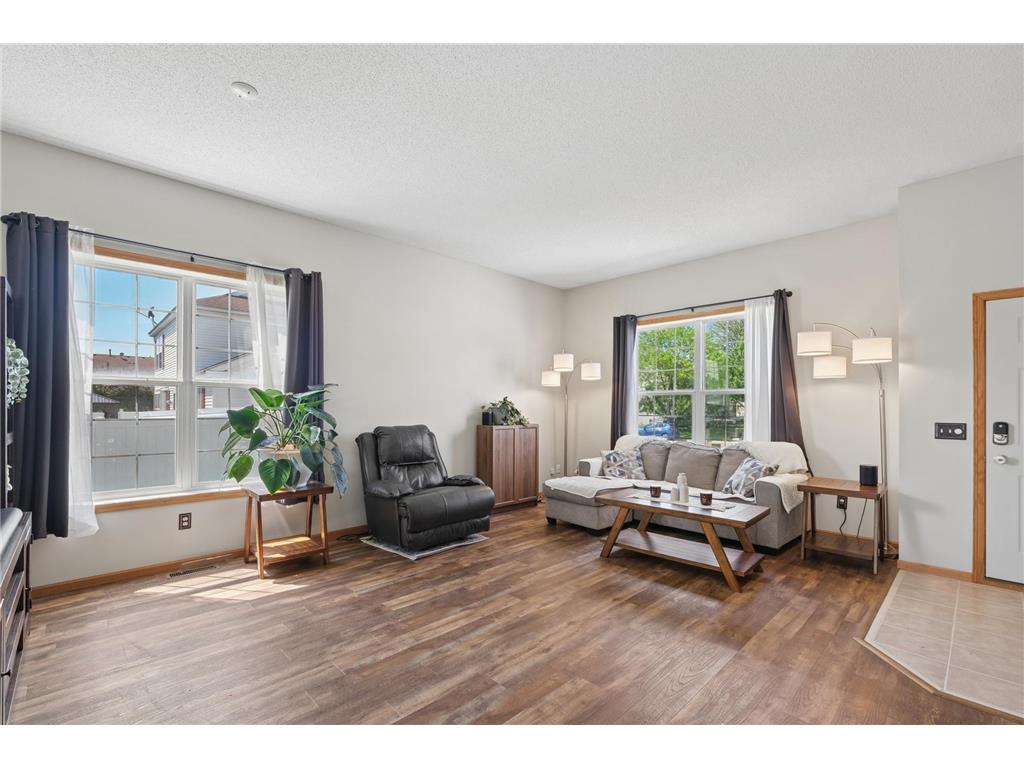 15960 Fennel Court Apple Valley MN 55124 7052432 image3