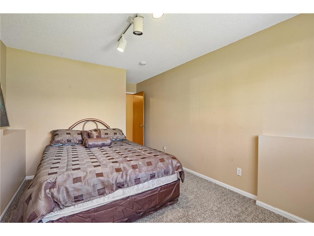 15967 Vale Street NW Andover MN 55304 7053873 image31