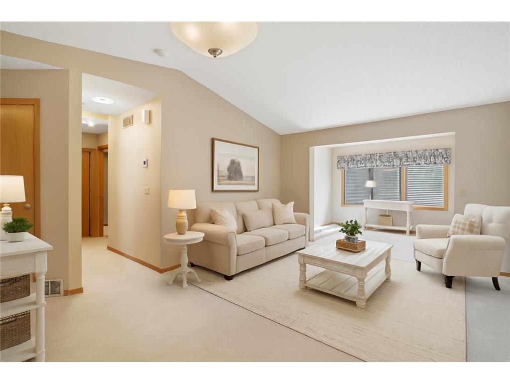 15968 Hyland Drive Apple Valley MN 55124 6712084 image1