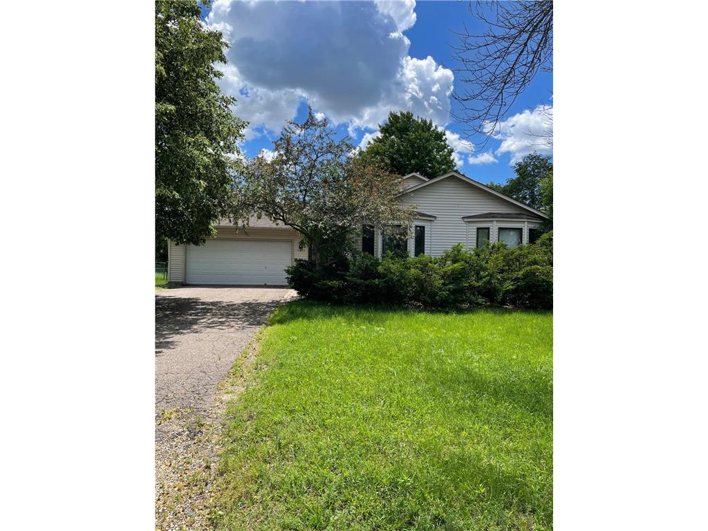 15973 Garrett Drive Apple Valley MN 55124 6550487 image1