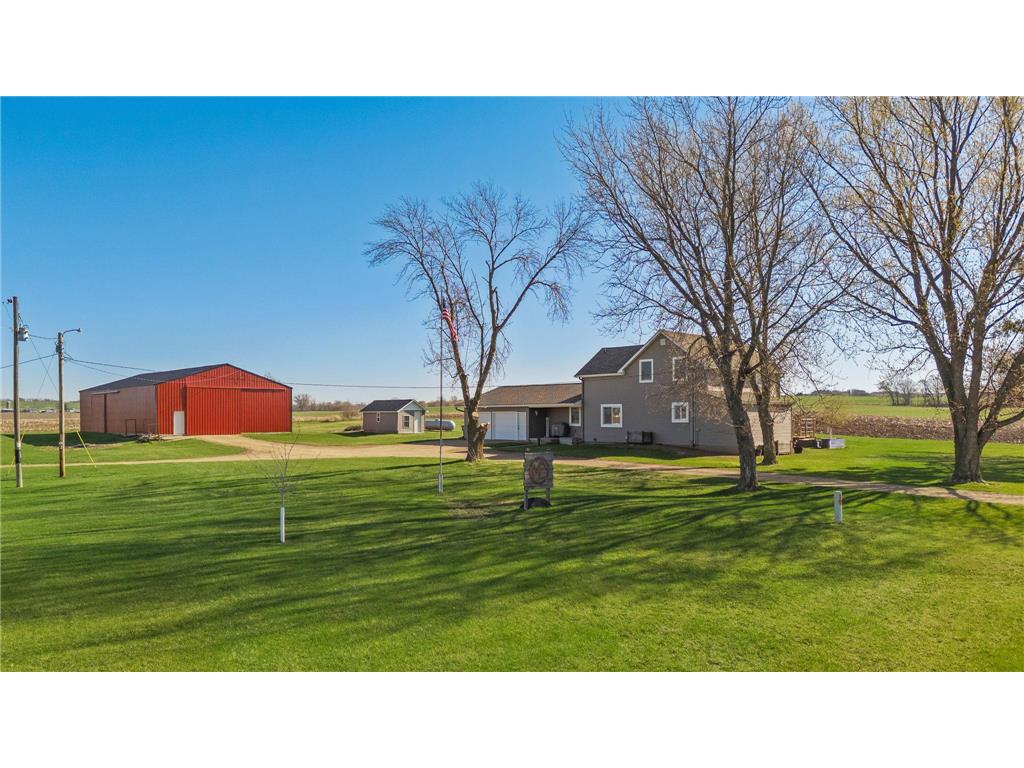 1598 30th Avenue Pleasant Valley Twp WI 54015 7055760 image1