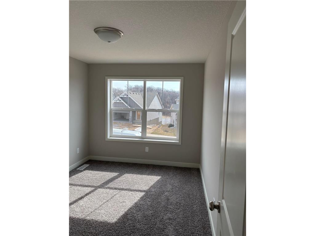 1598 76th Street W Inver Grove Heights MN 55077 6701878 image13