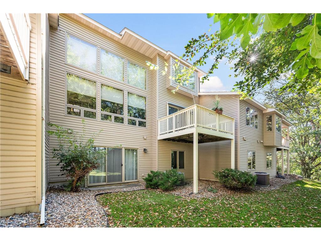 1598 Summit Shores Circle Burnsville MN 55306 7020727 image17