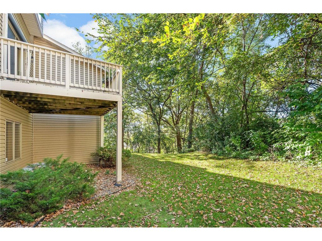 1598 Summit Shores Circle Burnsville MN 55306 7020727 image18