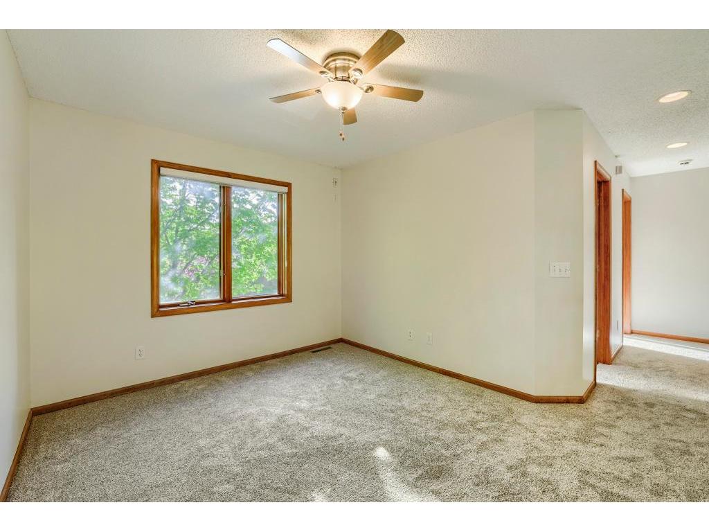 1598 Summit Shores Circle Burnsville MN 55306 7069983 image25