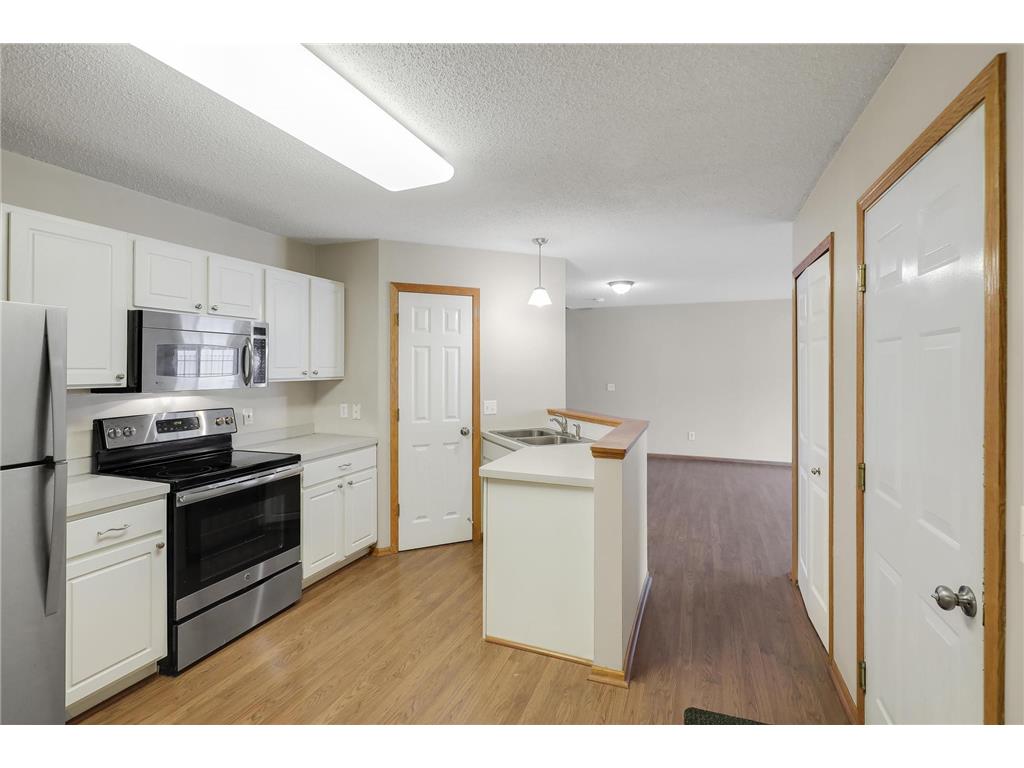 15981 Flotilla Trail #311 Apple Valley MN 55124 7075398 image11