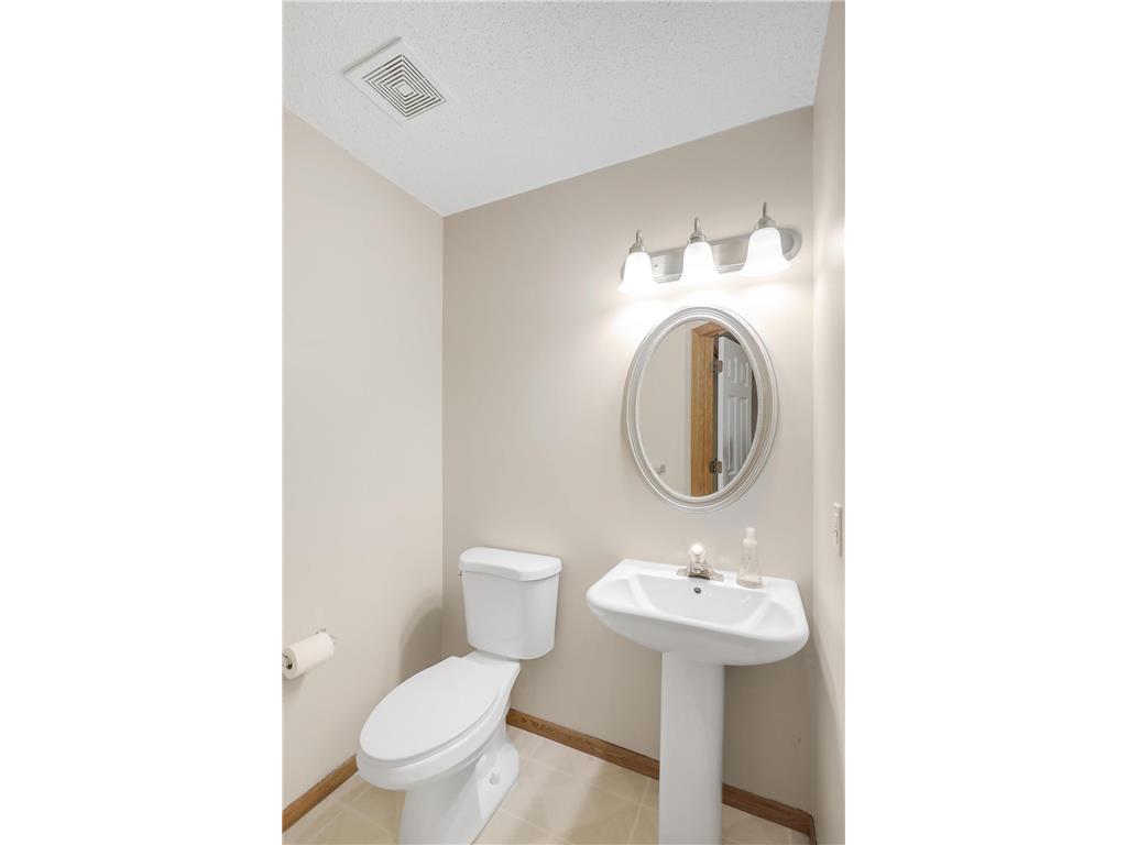 15981 Flotilla Trail #311 Apple Valley MN 55124 7075398 image14