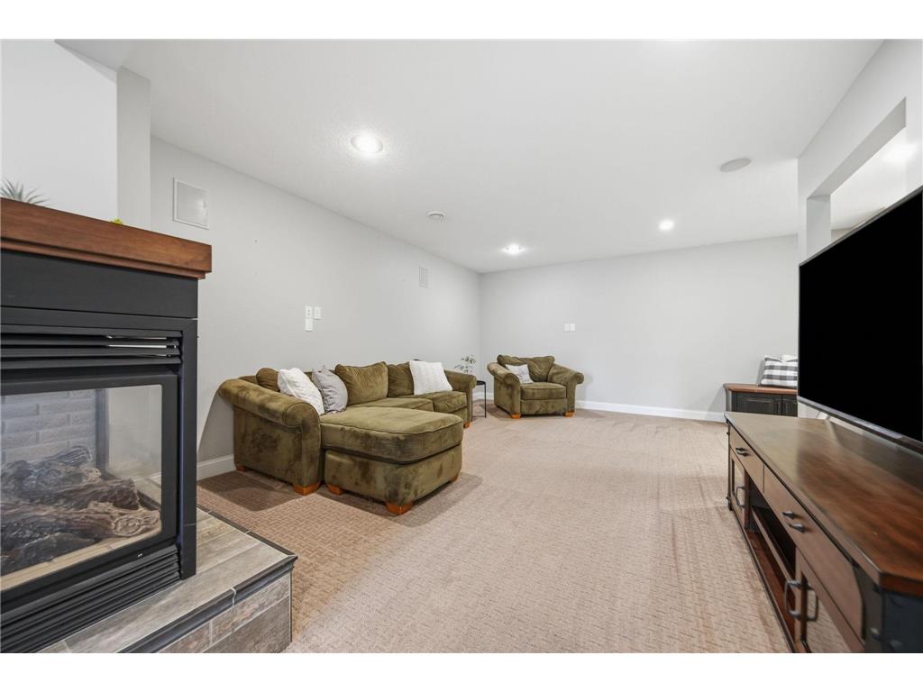 15982 Quince Street NW Andover MN 55304 7103230 image34