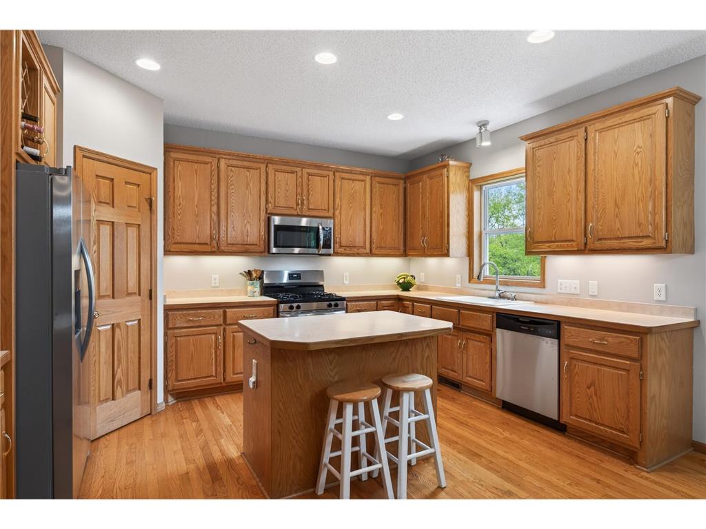 15989 Xeon Street NW Andover MN 55304 7077725 image12