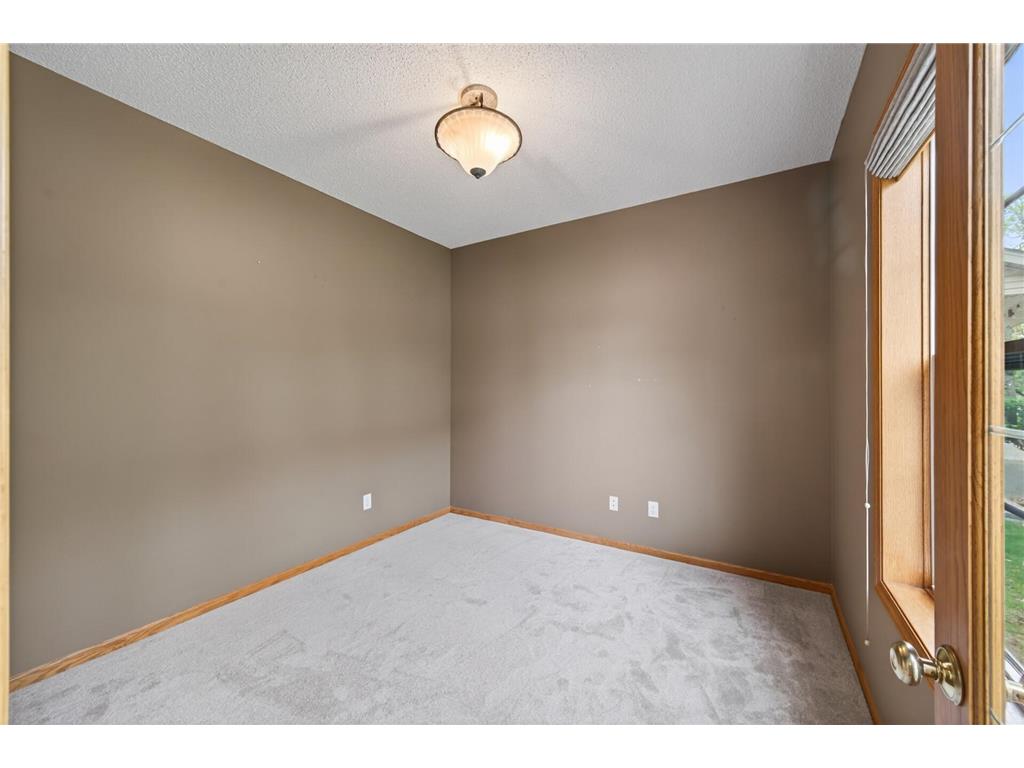 15989 Xeon Street NW Andover MN 55304 7077725 image20