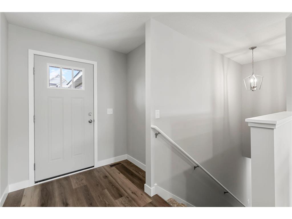 1599 76th Street W Inver Grove Heights MN 55077 6755266 image3