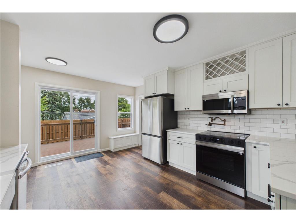 1599 Highland Parkway Saint Paul MN 55116 7110492 image10