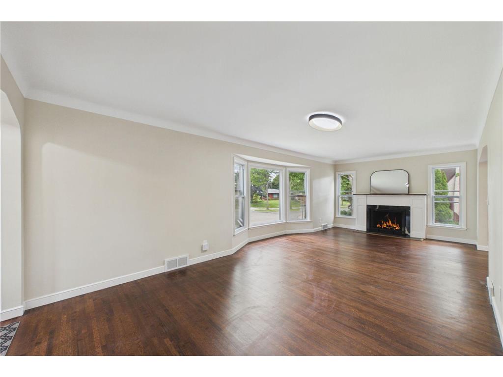 1599 Highland Parkway Saint Paul MN 55116 7110492 image4