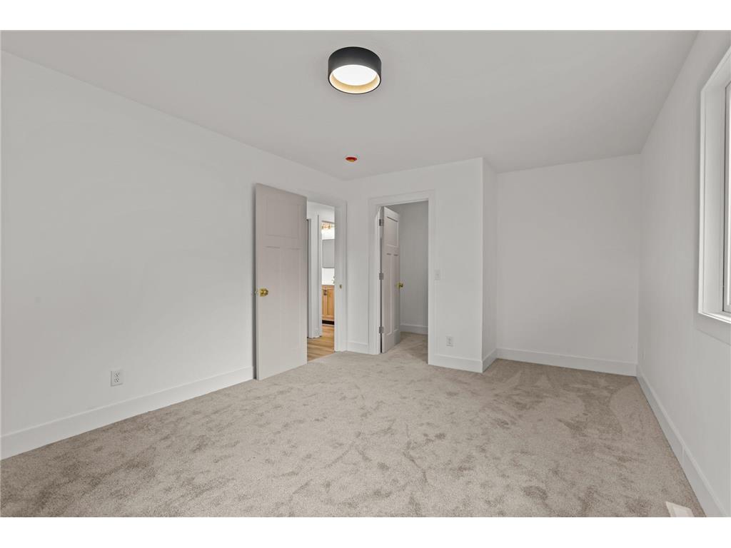1599 Lancaster Lane Eagan MN 55122 7099179 image32