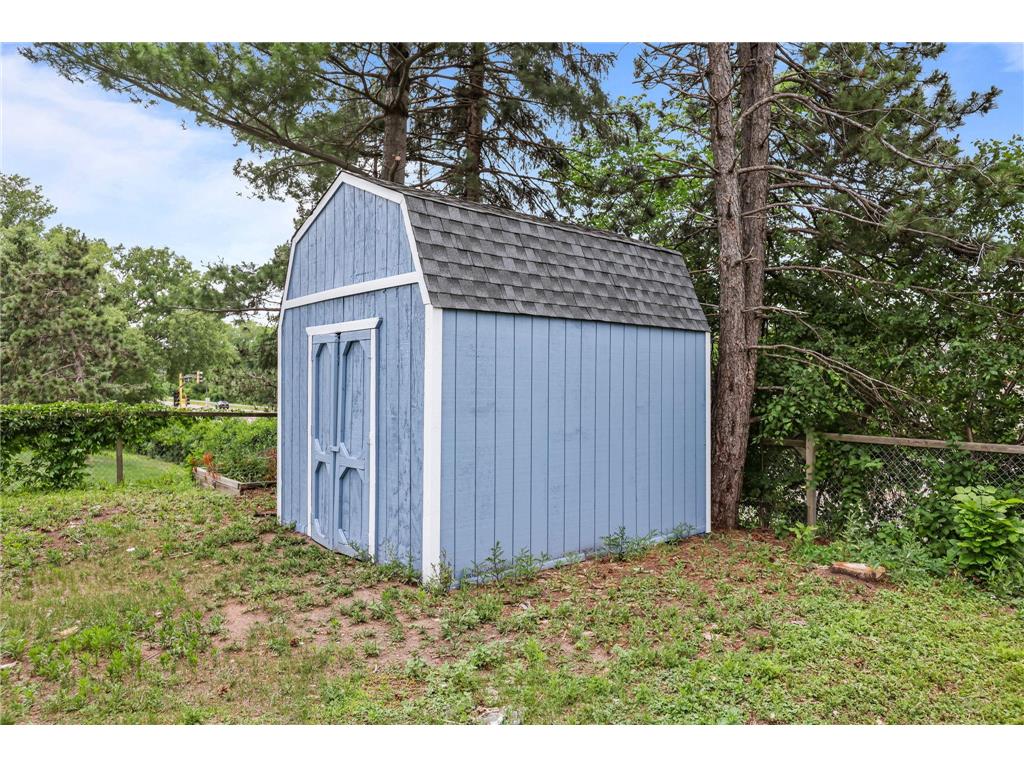 1599 Lancaster Lane Eagan MN 55122 7099179 image39