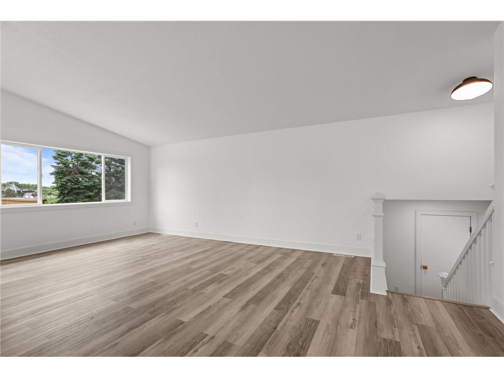 1599 Lancaster Lane Eagan MN 55122 7099179 image7