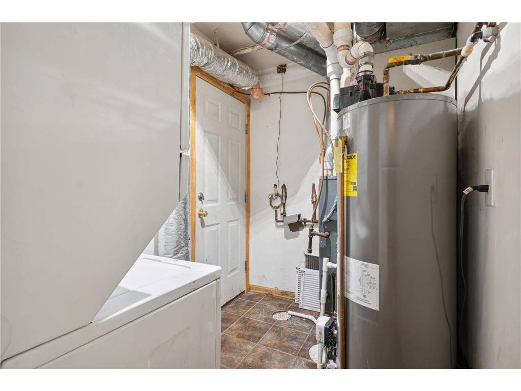 1599 Rice Street Saint Paul MN 55117 6728027 image33