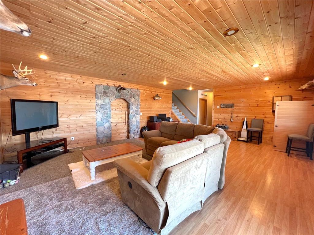 15993 154th Street NE New London MN 56273 - Calhoun 7022542 image22