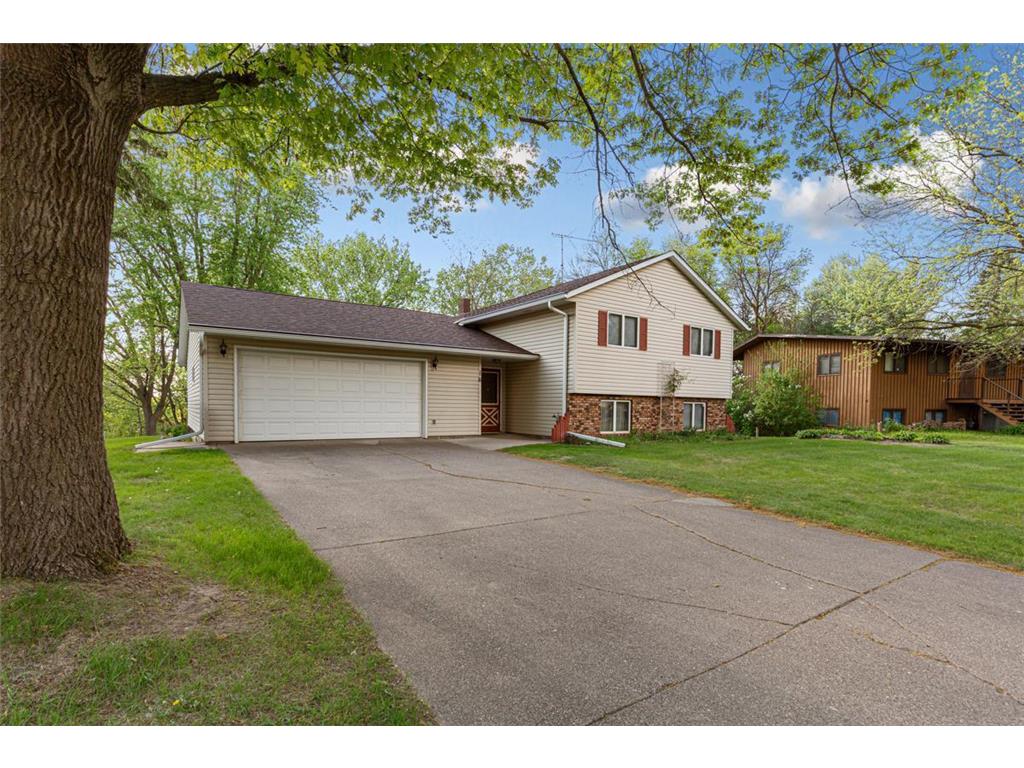 16 Crestview Bay Faribault MN 55021 6719659 image1