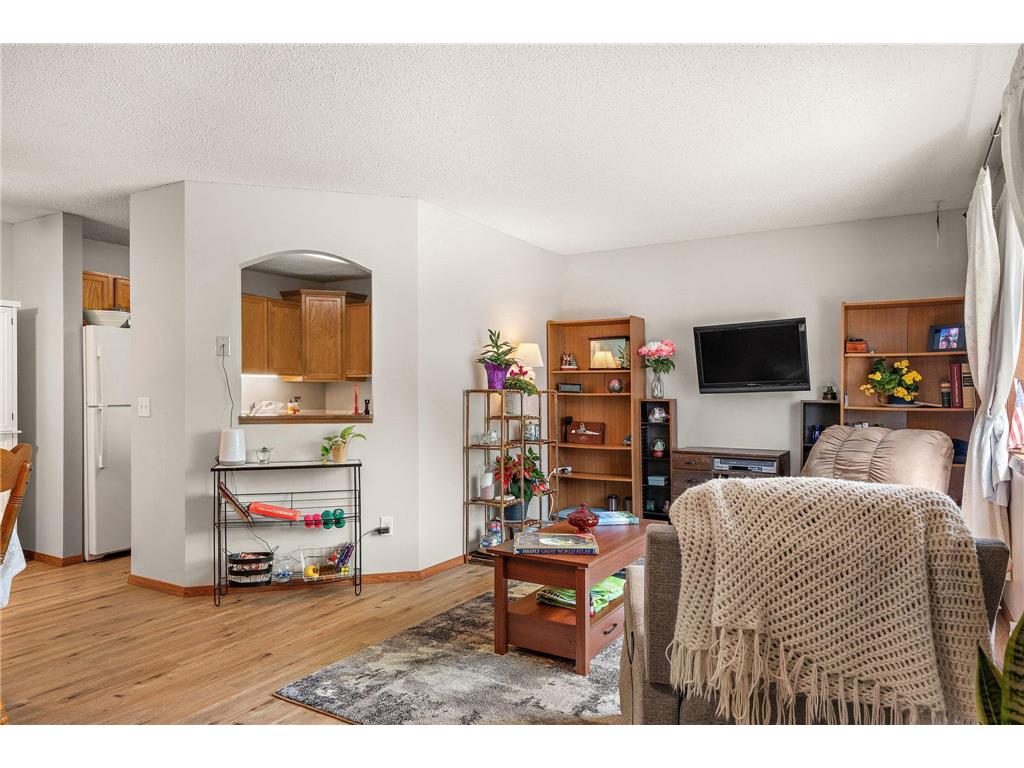 16 E 13th Street Waconia MN 55387 7045707 image2