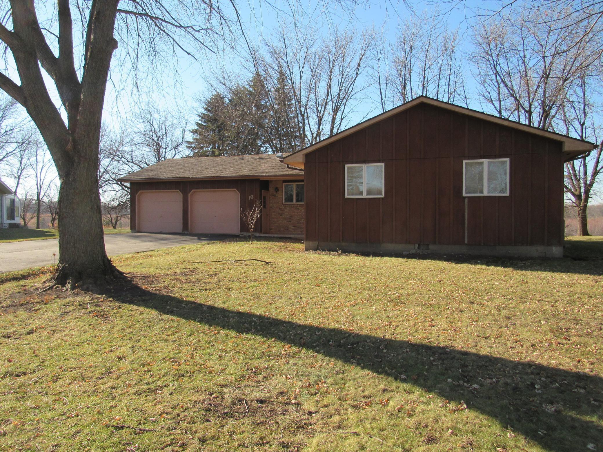 16 Elm Boulevard, Blue Earth, MN 56013 MLS 5692640 Edina Realty