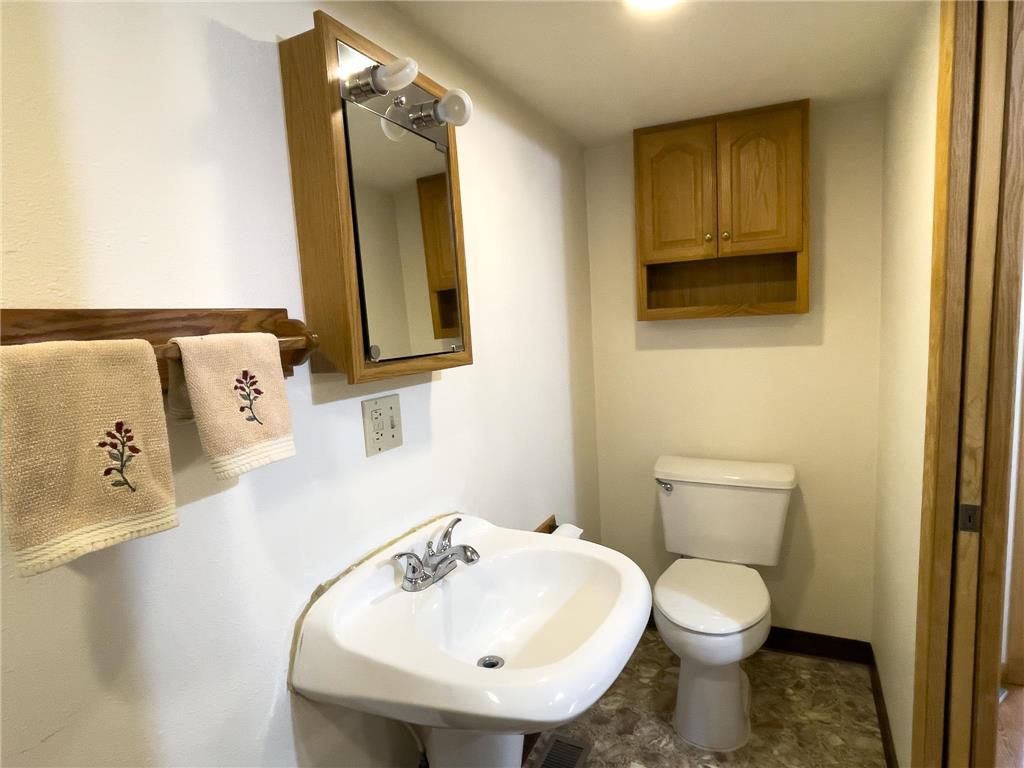 16 Law Drive Silver Bay MN 55614 7064338 image40