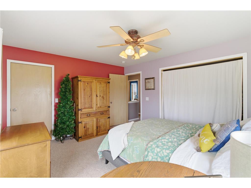 16 Marples Avenue Minnesota Lake MN 56068 7069126 image14
