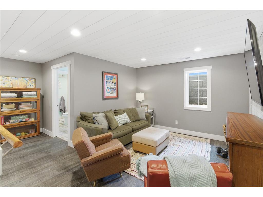 16 Marples Avenue Minnesota Lake MN 56068 7069126 image22