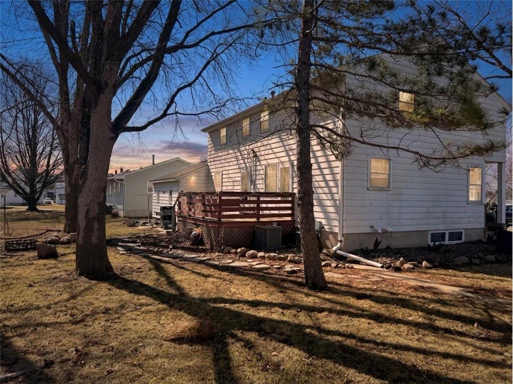 16 NW 3rd Street Adams MN 55909 7016410 image9