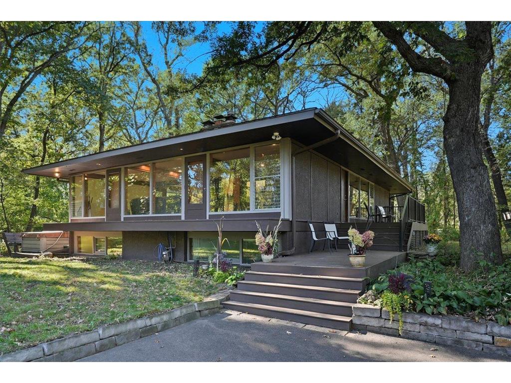 16 Pheasant Lane North Oaks MN 55127 6799351 image1