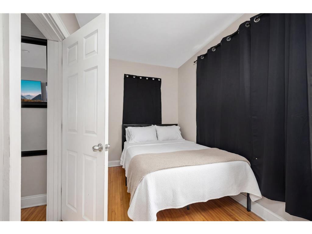16 W 33rd Street Minneapolis MN 55408 6817411 image10